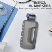 ⁦2.2 Liter Water Bottles with Straw Times to Drink Durable Sports Big Jug with Handle Leakproof BPA Free Reusable for Adults⁩ - الصورة ⁦6⁩